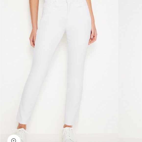 Good American Jeans - Picture 2 of 5